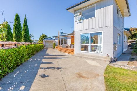 Photo of property in 33 Breadalbane Road, Havelock North, 4130