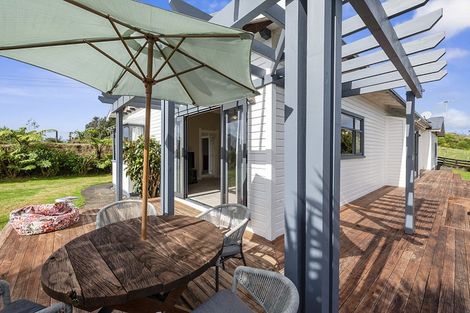 Photo of property in 376 Tukapa Street, Hurdon, New Plymouth, 4310