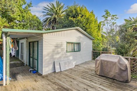 Photo of property in 11 Kilcar Place, Massey, Auckland, 0614