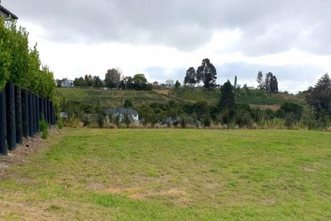 Photo of property in 2 Somerset Place, Stanmore Bay, Whangaparaoa, 0932