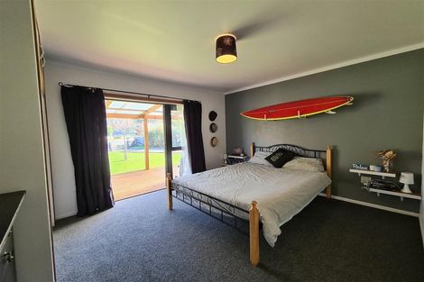 Photo of property in 37 Rochfort Street, Otane, 4202