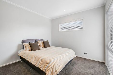 Photo of property in 51 Balboa Drive, Matakatia, Whangaparaoa, 0930