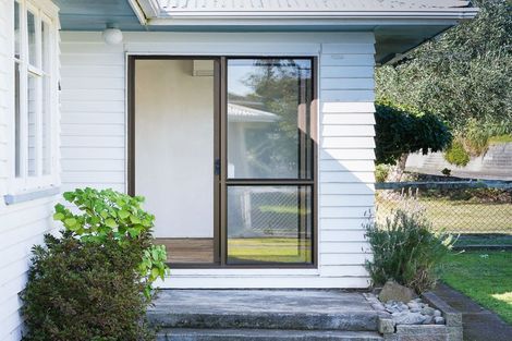 Photo of property in 48 Lupin Road, Otaki, 5512