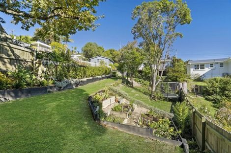 Photo of property in 3 Catrina Avenue, Birkenhead, Auckland, 0626