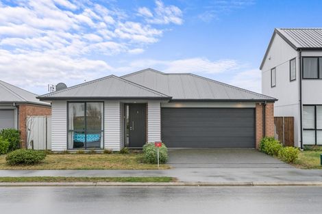 Photo of property in 24 Sholto Duncan Crescent, Halswell, Christchurch, 8025