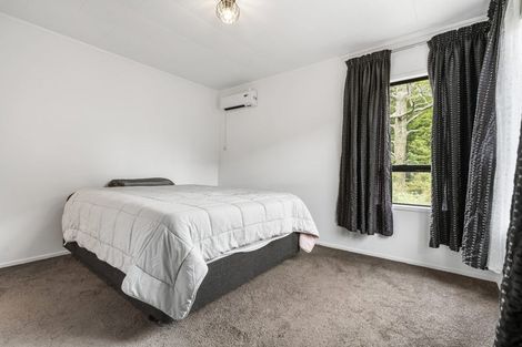 Photo of property in 126 Spinella Drive, Bayview, Auckland, 0629