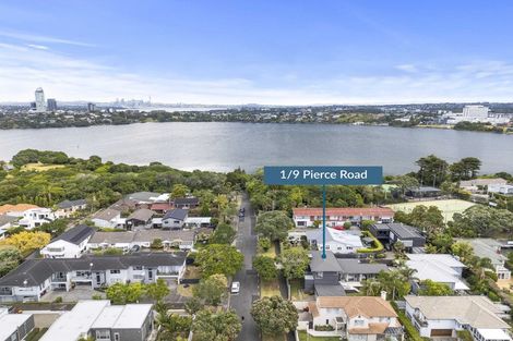 Photo of property in 1/9 Pierce Road, Milford, Auckland, 0620
