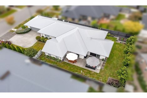 Photo of property in 7 Crown Close, Prebbleton, 7604