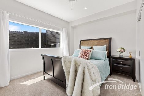 Photo of property in 20 Rauta Way, Helensville, 0800