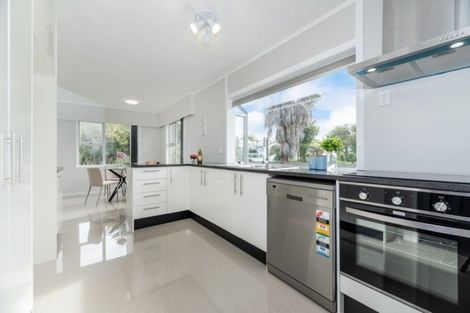 Photo of property in 74 Hillside Road, Papatoetoe, Auckland, 2025