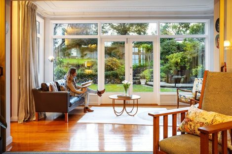 Photo of property in 8 Neidpath Road, Mornington, Dunedin, 9011