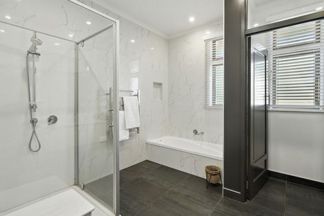 Photo of property in 69 Jeffery Street, Andersons Bay, Dunedin, 9013