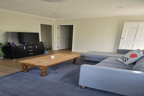 Photo of property in 2/2 Keldale Place, Forrest Hill, Auckland, 0620