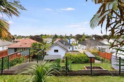 Photo of property in 18 Galway Avenue, Hamilton East, Hamilton, 3216