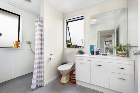 Photo of property in 22 Crawshaw Drive, Nawton, Hamilton, 3200