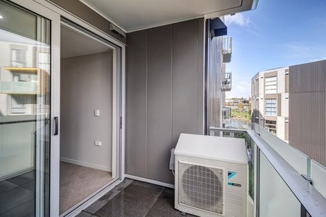 Photo of property in 407/3 Rose Garden Lane, Albany, Auckland, 0632
