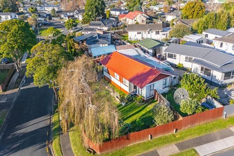 Photo of property in 1 Heathberry Close, Papatoetoe, Auckland, 2025