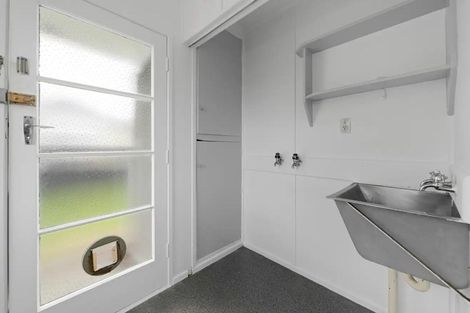 Photo of property in 9f1- Brown Street, Wallaceville, Upper Hutt, 5018