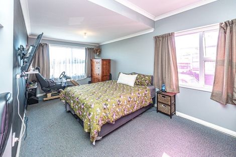 Photo of property in 53 Thatcher Street, Castlecliff, Whanganui, 4501