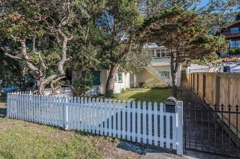 Photo of property in 40 Severn Street, Island Bay, Wellington, 6023