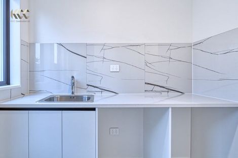 Photo of property in 3/14 Kerswill Place, Pakuranga, Auckland, 2010