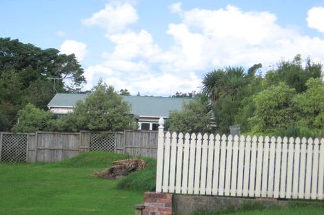 Photo of property in 1/53 Eastglen Road, Glen Eden, Auckland, 0602