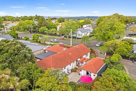 Photo of property in 31 Brassey Road, Saint Johns Hill, Whanganui, 4500