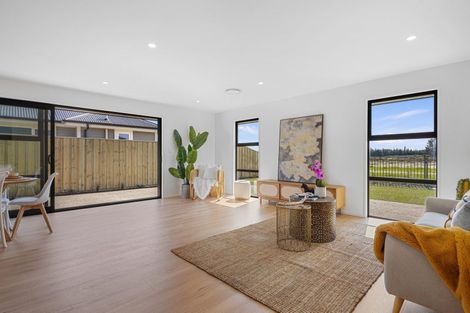 Photo of property in 11 Cam Mill Place, Rangiora, 7400