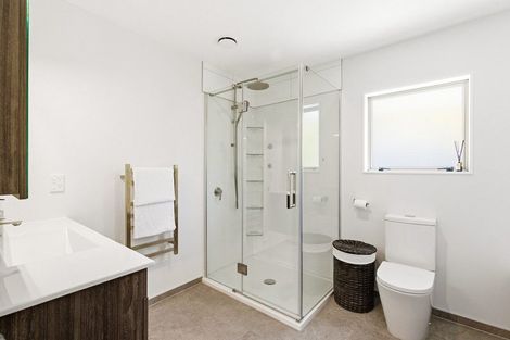 Photo of property in 23 Chippenham Grove, Churton Park, Wellington, 6037