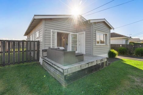 Photo of property in 21 Primrose Street, Frankton, Hamilton, 3204