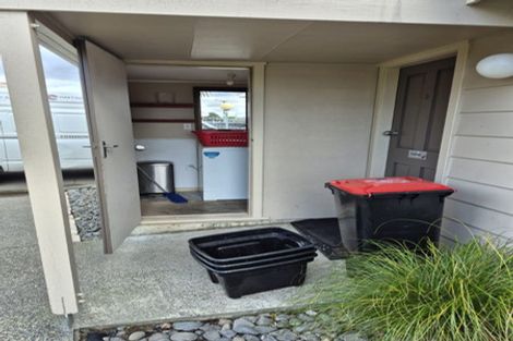 Photo of property in Riverbend Family Lodge Napier, 94 Bledisloe Road, Maraenui, Napier, 4110