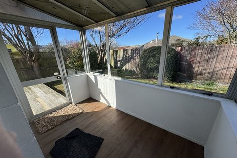 Photo of property in 1/75 Harewood Road, Papanui, Christchurch, 8053