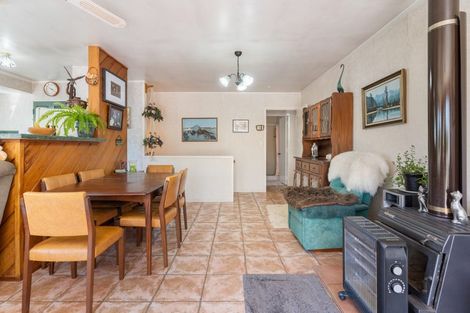 Photo of property in 132 Isabel Street, Whangamata, 3620