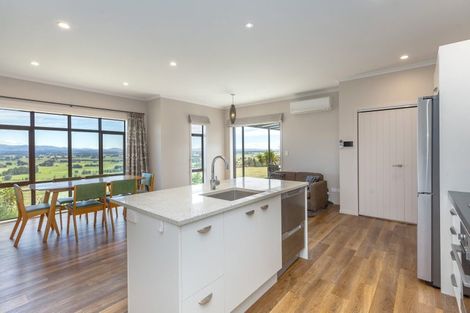 Photo of property in 109 Tiffin Hill Road, Parkvale, Carterton, 5792