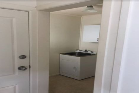 Photo of property in 1/37 Great South Road, Papakura, Takanini, 2110