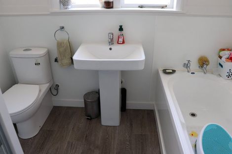 Photo of property in 52 Happy Valley Road, Owhiro Bay, Wellington, 6023