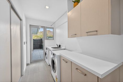 Photo of property in 5 Reka Street, Parklands, Christchurch, 8083