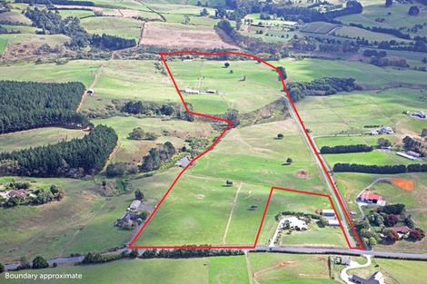 Photo of property in 95a Ostrich Farm Road, Pukekohe, 2676