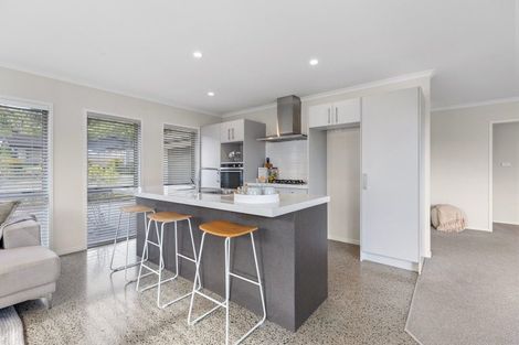 Photo of property in 14 Rochfort Crescent, Pyes Pa, Tauranga, 3112