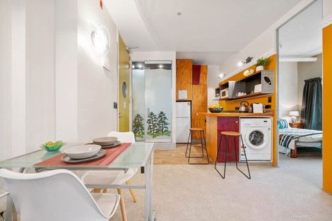 Photo of property in Qba Apartments, 2u/51 Webb Street, Mount Cook, Wellington, 6011