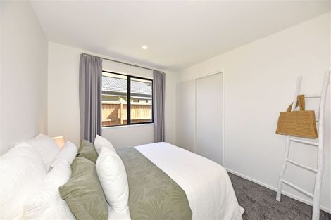 Photo of property in 11 Helen Place, Halswell, Christchurch, 8025