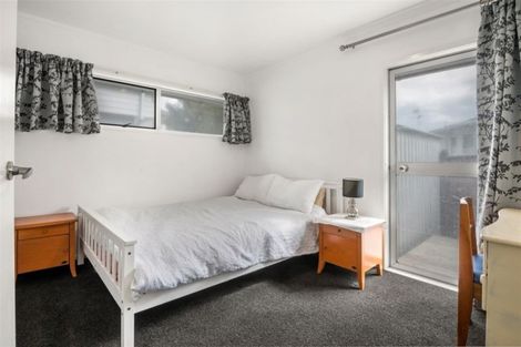 Photo of property in 85 Sunderlands Road, Bucklands Beach, Auckland, 2012