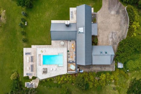 Photo of property in 16 Collings Drive, Lucas Heights, Albany, 0793