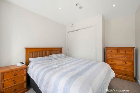 Photo of property in Nouvo Apartments, 1d/21 Rugby Street, Mount Cook, Wellington, 6021