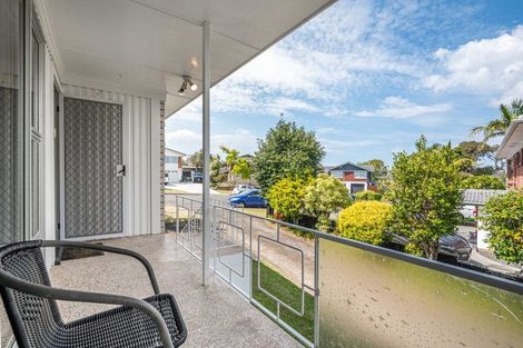Photo of property in 23 Taitua Drive, Te Atatu South, Auckland, 0610