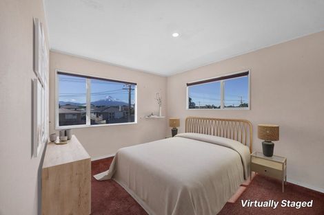 Photo of property in 22 Fox Street, Opunake, 4616