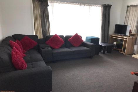 Photo of property in 27 Collins Road, Melville, Hamilton, 3206