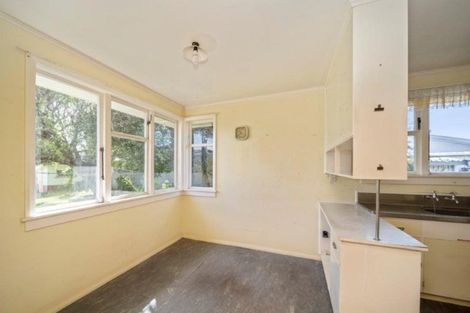 Photo of property in 41 Iredale Road, Hawera, 4610