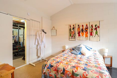 Photo of property in 31 Somerset Crescent, Highbury, Palmerston North, 4412