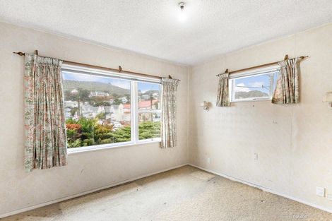 Photo of property in 1/17 The Parade, Island Bay, Wellington, 6023